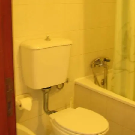 Guest house Residencial Novo - Local 2*