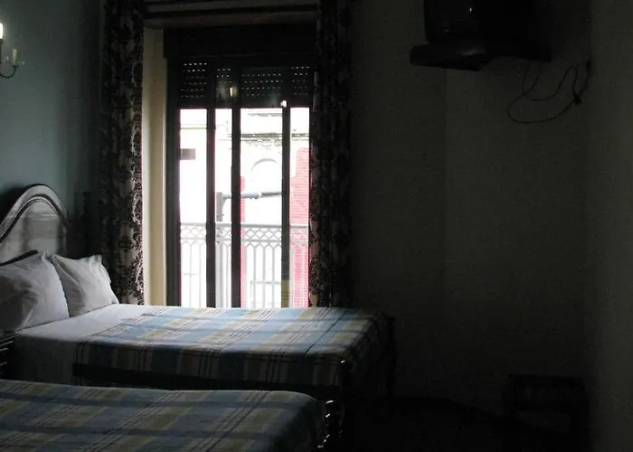 Residencial Novo - Local Casa de hóspedes 2*